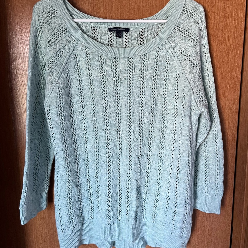 American Eagle 3/4 sleeve sweater